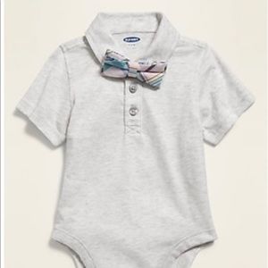🌵3/$15 Old Navy baby boy one piece w/bow tie (see description)